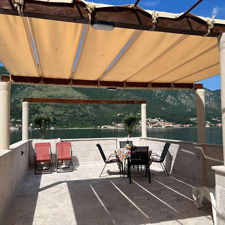Sea Front 171 Lejlighed Kotor Eksteriør billede