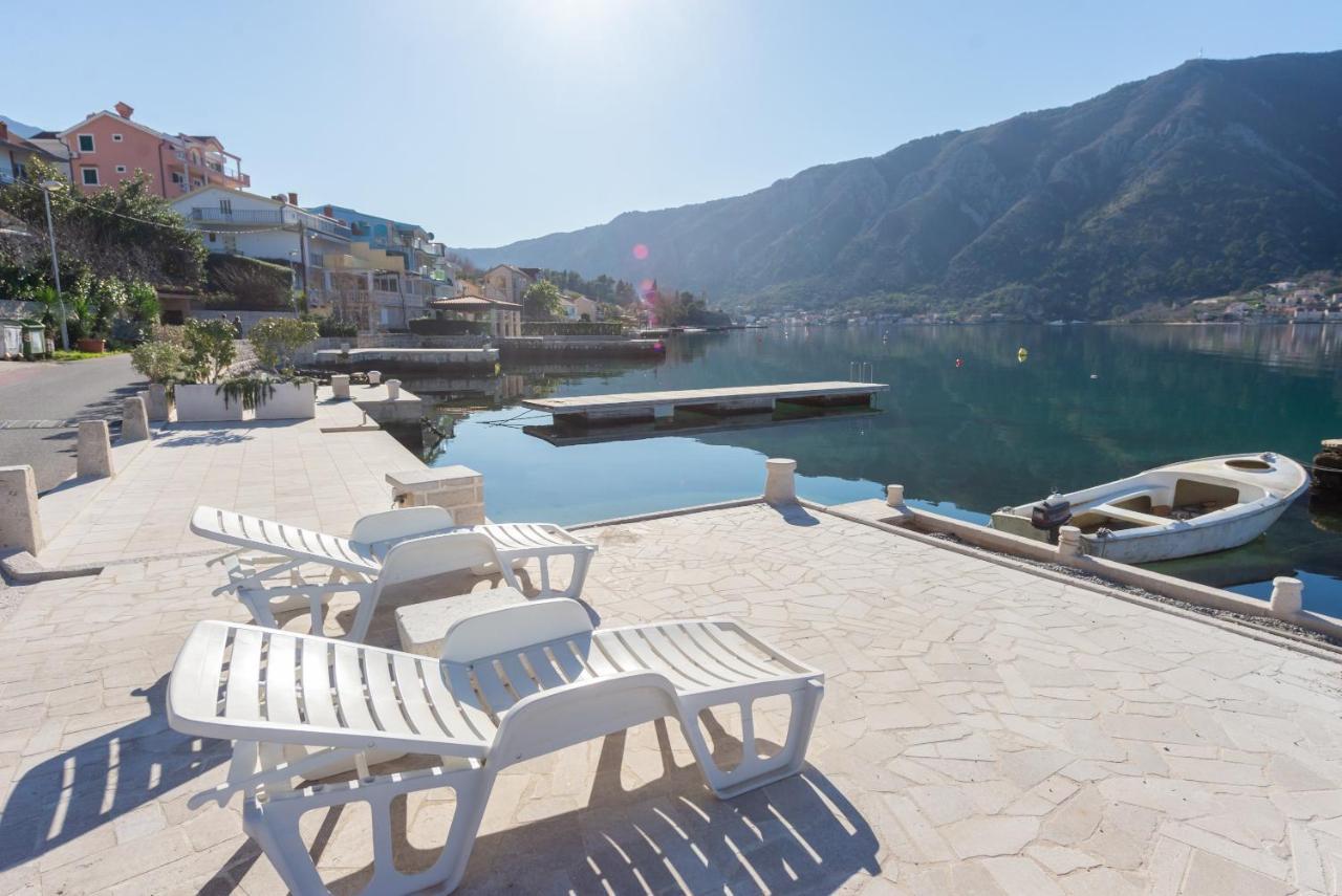 Sea Front 171 Lejlighed Kotor Eksteriør billede